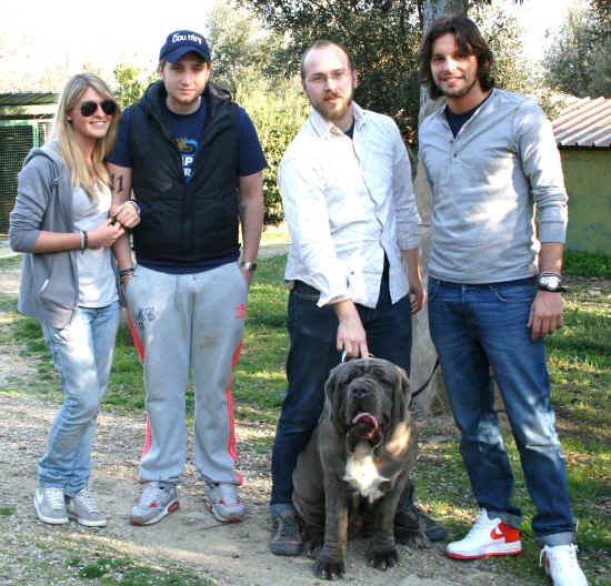 Mario Chinea con amici e con Otello di Fossombrone - marzo 2012