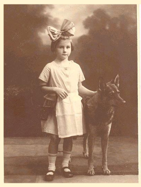 bambina con cane